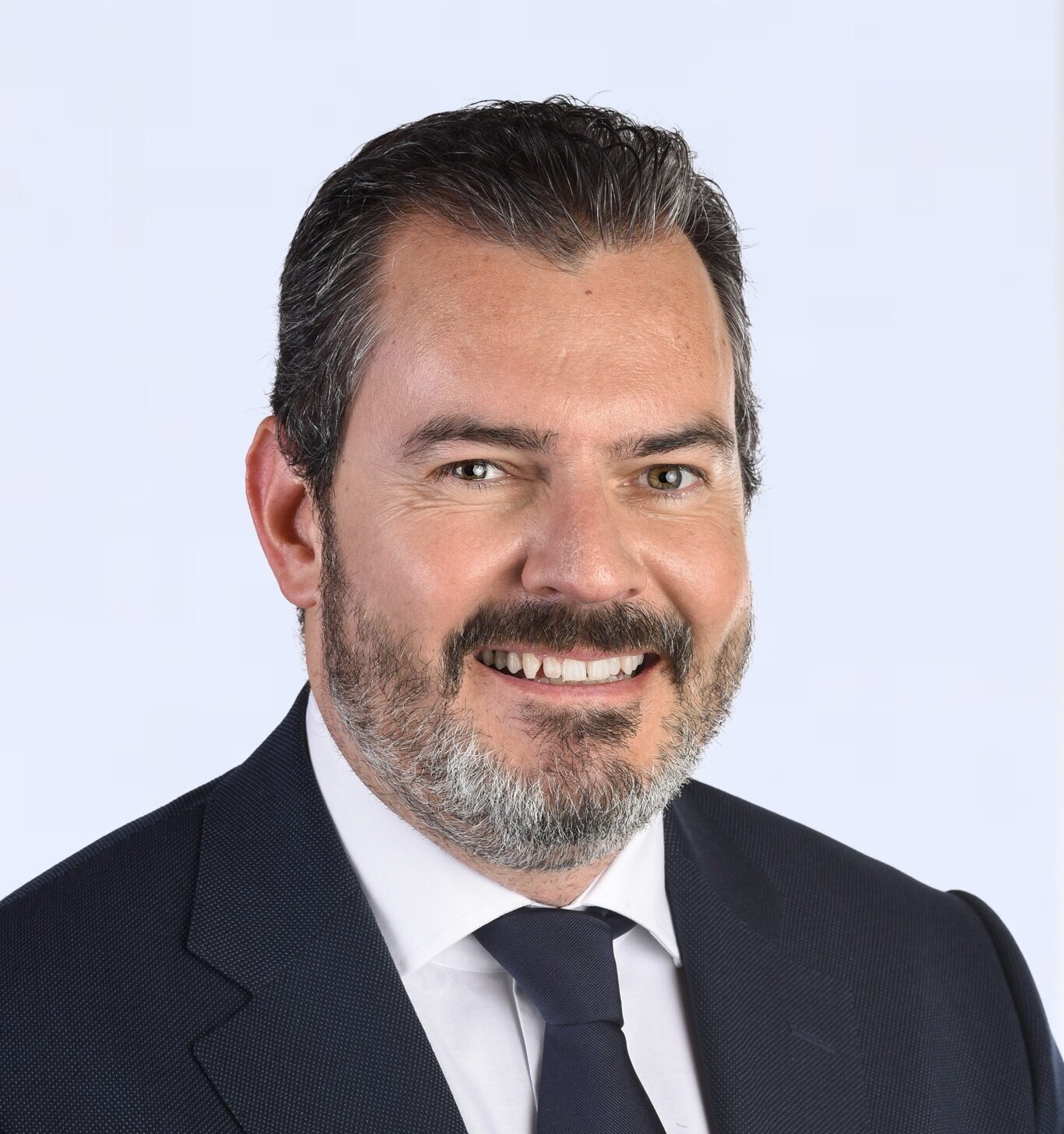Stephan Hofer : Board Member & CIO